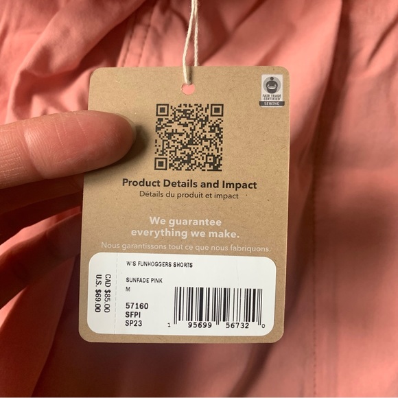 SOLD Patagonia Funhoggers 4 In Shorts - Picture 5 of 7